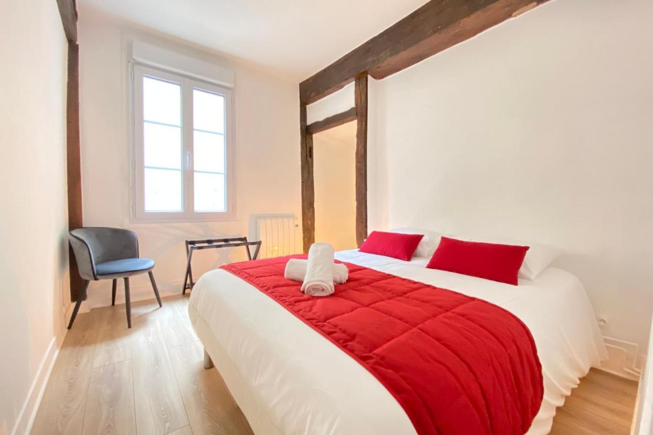 Le Soleil D'Or Apartment Chartres Exterior photo